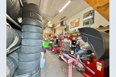 146-10 +16+20 Guy R Brewer Boulevard, Jamaica, NY 11434 - Photo 33