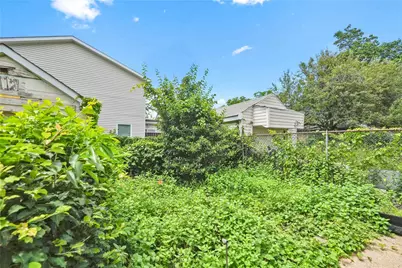 77-14 162nd Street, Fresh Meadows, NY 11366 - Photo 9