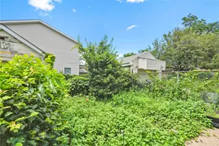 77-14 162nd St, Fresh Meadows, NY 11366 - Photo 9