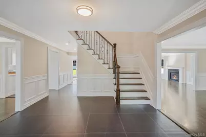 14 Quintree Lane, Melville, NY 11747 - Photo 5