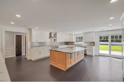 14 Quintree Lane, Melville, NY 11747 - Photo 15