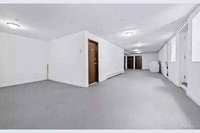 16003 Sanford Avenue, Flushing, NY 11358 - Photo 11