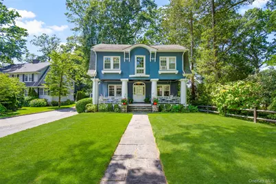 75 Young Avenue, Pelham, NY 10803 - Photo 3