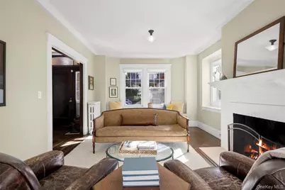 75 Young Avenue, Pelham, NY 10803 - Photo 7