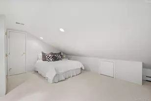 75 Young Ave, Pelham, NY 10803 - Photo 23