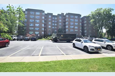 18-70 211th Street #5K, Bayside, NY 11360 - Photo 15