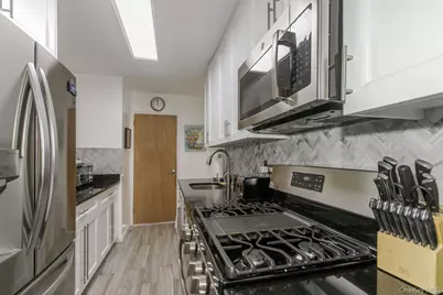 18-70 211th Street #5K, Bayside, NY 11360 - Photo 7