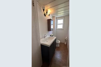 422 Saint Agnes Place, Franklin Square, NY 11010 - Photo 21