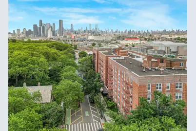 46-01 39th Avenue #106, Sunnyside, NY 11104 - Photo 3