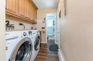 70 Fairfax Dr, Coram, NY 11727 - Photo 11