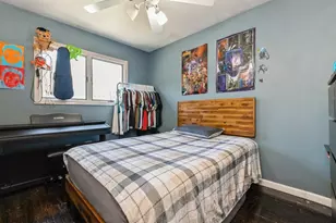 70 Fairfax Dr, Coram, NY 11727 - Photo 21