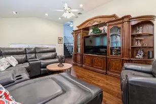 70 Fairfax Dr, Coram, NY 11727 - Photo 13