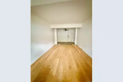 600 Pelham Road #Building B Unit E, New Rochelle, NY 10805 - Photo 3