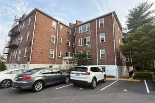 600 Pelham Rd, New Rochelle, NY 10805 - Photo 7