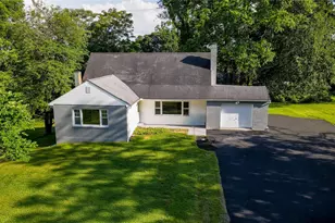 12 Edge Hill Rd, Wappingers Falls, NY 12590 - Photo 3