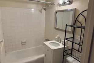 89-15 Parsons Blvd, Jamaica, NY 11432 - Photo 9