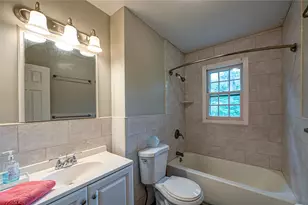 10 Valentine Rd, Shoreham, NY 11786 - Photo 15