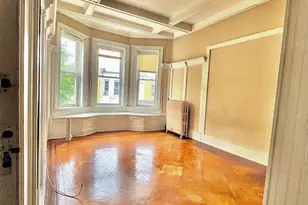 104-11 89th Ave, Richmond Hill, NY 11418 - Photo 17