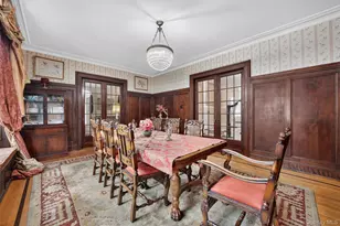 13 Garfield Pl, Poughkeepsie, NY 12601 - Photo 9