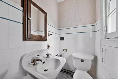 13 Garfield Place, Poughkeepsie, NY 12601 - Photo 33
