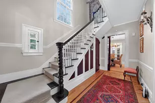 13 Garfield Pl, Poughkeepsie, NY 12601 - Photo 5