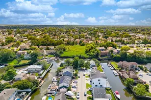 23 Bay St, Bellmore, NY 11710 - Photo 37