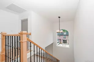 23 Bay St, Bellmore, NY 11710 - Photo 25