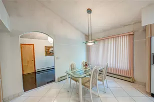 22 Penn Dr, Dix Hills, NY 11746 - Photo 23