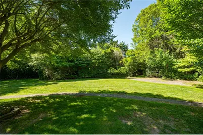 22 Penn Drive, Dix Hills, NY 11746 - Photo 35