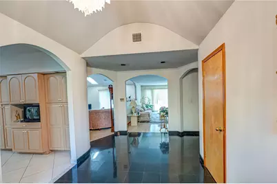 22 Penn Drive, Dix Hills, NY 11746 - Photo 11