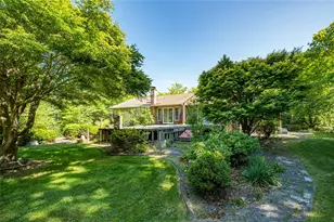 22 Penn Dr, Dix Hills, NY 11746 - Photo 39