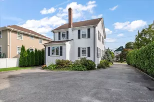 33 Ave B Ave, Port Washington, NY 11050 - Photo 27