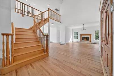 10 Soluri Lane, Tomkins Cove, NY 10986 - Photo 5