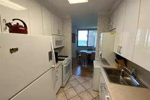 271-10 Grand Central Pkwy, Floral Park, NY 11005 - Photo 9