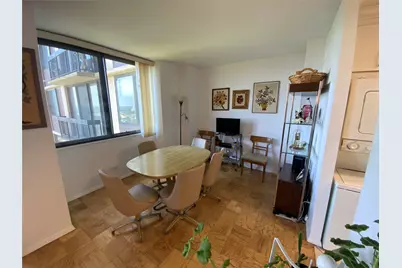 27110 Grand Central Parkway #19A, Floral Park, NY 11005 - Photo 5