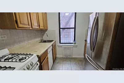 6535 108th Street #B7, Forest Hills, NY 11375 - Photo 9