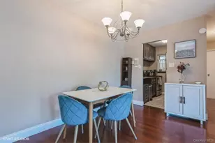 90 S Park Ave, Rockville Centre, NY 11570 - Photo 9