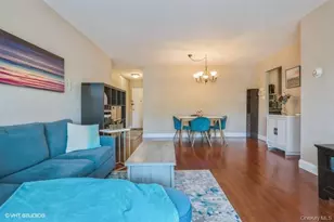 90 S Park Ave, Rockville Centre, NY 11570 - Photo 13