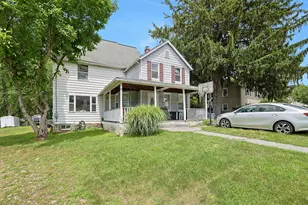 88 Snedecker Ave, Congers, NY 10920 - Photo 3