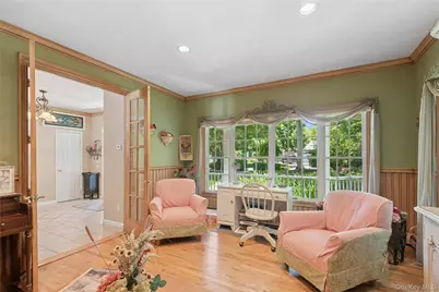 7 Orient Avenue, Northport, NY 11768 - Photo 7