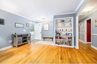 9 North Court, Bayville, NY 11709 - Photo 3