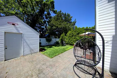 7622 265th Street, Glen Oaks, NY 11040 - Photo 33