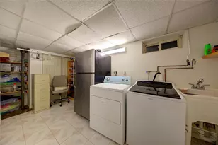 76-22 265th St, Glen Oaks, NY 11040 - Photo 31