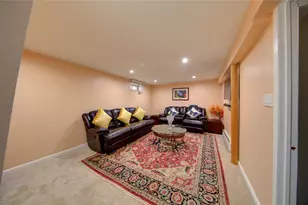 76-22 265th St, Glen Oaks, NY 11040 - Photo 23