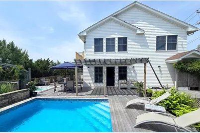 300 Lewis Walk, Cherry Grove, NY 11782 - Photo 7