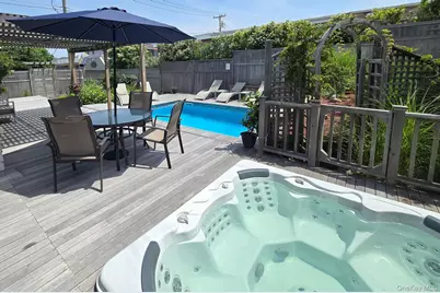 300 Lewis Walk, Cherry Grove, NY 11782 - Photo 9