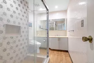 3 Horseshoe Ln, Great Neck, NY 11020 - Photo 15