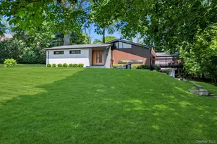 3 Horseshoe Ln, Great Neck, NY 11020 - Photo 31