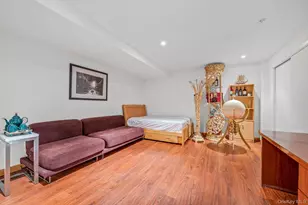 3 Horseshoe Ln, Great Neck, NY 11020 - Photo 23