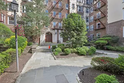 1470 Midland Avenue #3O, Bronxville, NY 10708 - Photo 19